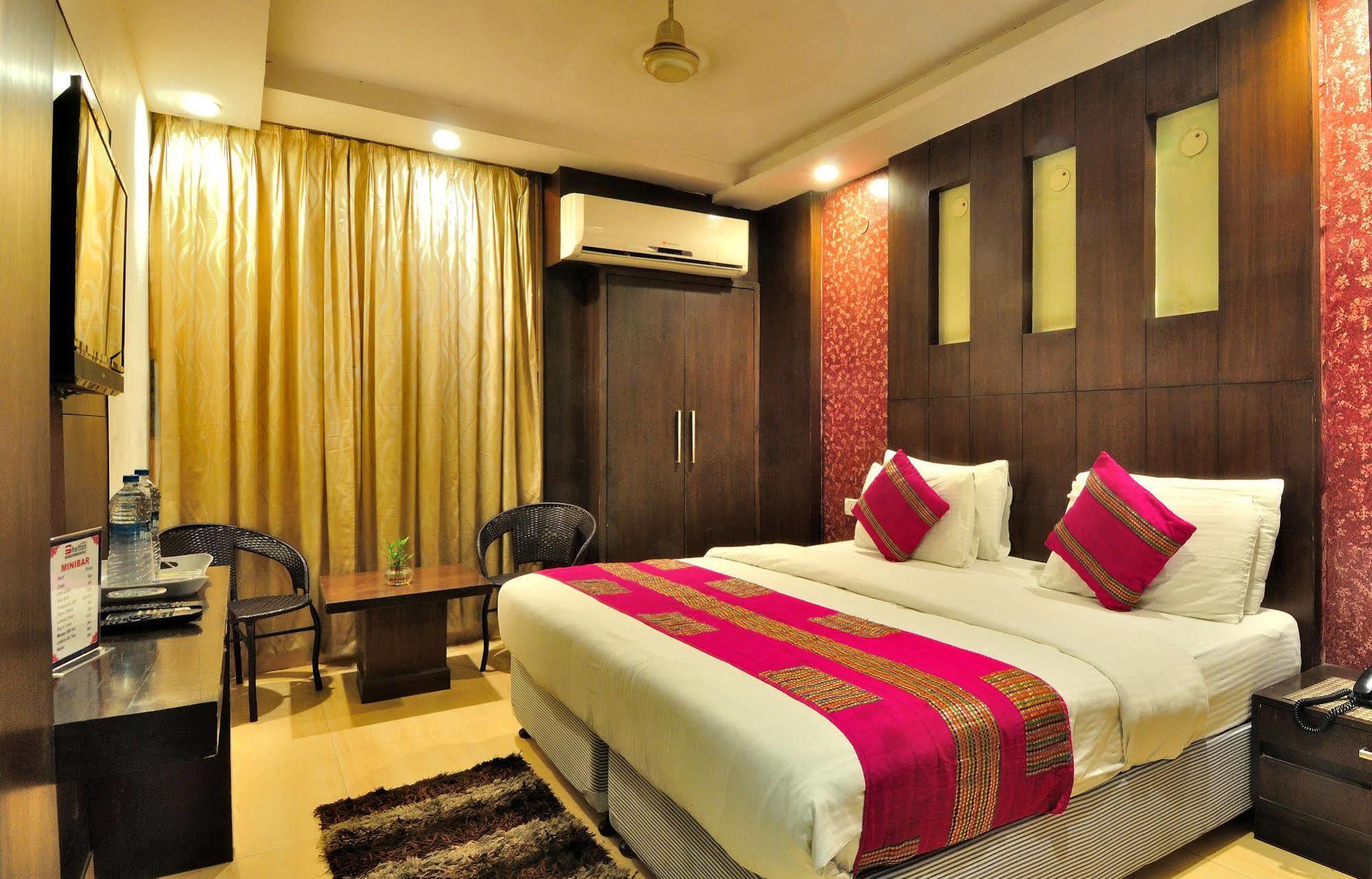 Hotel Shelton Neu-Delhi Exterior foto